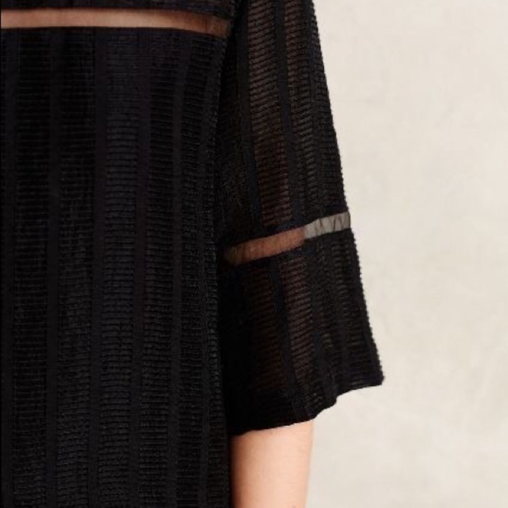 NWT Anthropologie HD in Paris Black Top Sz 2